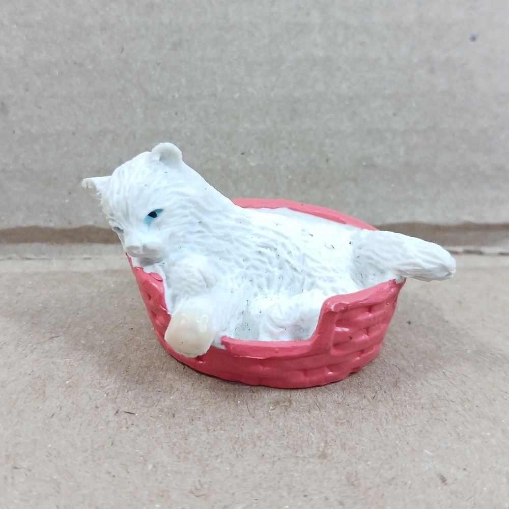 Vintage 1994 MEG Inc White Cat in Pink Basket Miniature Figurine 2 Inch